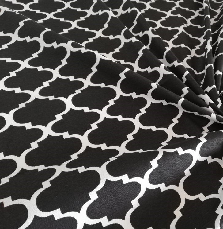 cearsaf-de-pat-cu-doua-fete-de-perna-50x70-cm-negru-alb-oriental-bumbac-creton.jpg Pachet cearsaf de pat 220x240 cm + 2 fete de perna 50x70 cm Best Cotton Deco 36 - Ranforce color, 100% bumbac - imagine 1