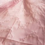 Cuvertura cu fete de perna, matlasate prin brodare Royal Home Yonica - 250x260 cm, pudra - imagine 4