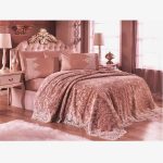 Set Cuvertură de pat extralarge Royal Home cu dantelă, 6 piese - Roz ars - imagine 2