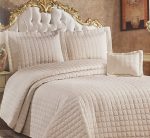 Cuvertura cu fete de perna, matlasate prin brodare Royal Home Flamingo - 250x260 cm, ivoire - imagine 4