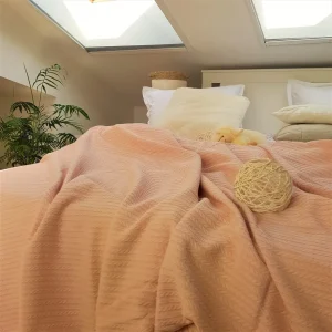 engros-cuvertura pat astoria home pique bumbac 220x240 roz pudra 4