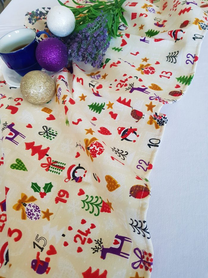 Fata de masa alba cu napron crem Best Cotton Winter 04 - creton, 180x220 cm + 45x180 cm, 100% bumbac - imagine 3