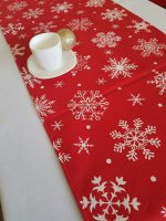 Fata de masa alba cu napron rosu Best Cotton Winter 03 - creton, 180x220 cm + 45x180 cm, 100% bumbac - imagine 4