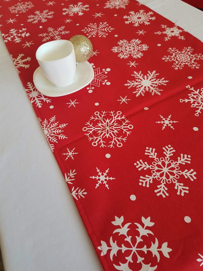 Fata de masa alba cu napron rosu Best Cotton Winter 03 - creton, 180x220 cm + 45x180 cm, 100% bumbac - imagine 4