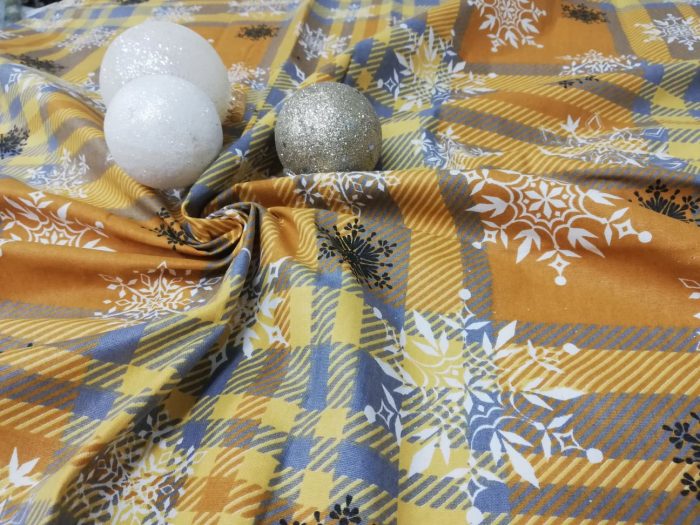 Fata de masa Best Cotton Snow - 160x160 cm, 100% bumbac , caramel cu motive de Craciun - imagine 3