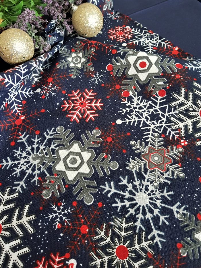 Fata de masa albastra cu napron albastru Best Cotton Winter 28 - creton, 180x220 cm + 45x180 cm, 100% bumbac - imagine 3