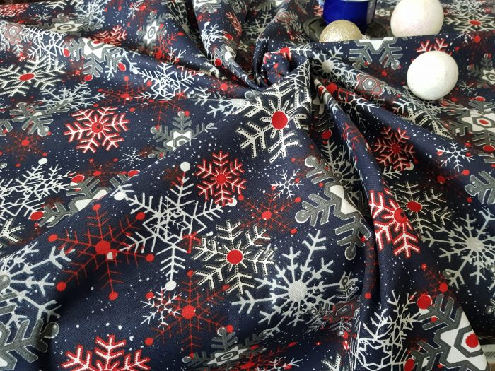 Fata de masa Best Cotton Winter 04 - 180x220 cm, 100% bumbac , albastru cu motive de Craciun - imagine 4