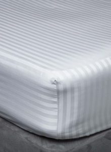 engros Husa cu elastic pentru pat Best Cotton - 100% bumbac, Damasc Saten cu latime dungi 1 cm, alb 30 engros-lazy