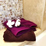 Pachet 2 prosoape de baie Best Cotton Deco - 50x90 cm, 100% bumbac, maro si mov - imagine 3