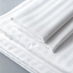 Pachet 50 bucati servete de masa Best Cotton Hotel - 35x35 cm, 100% bumbac, Damasc cu latime dungi 1 cm, alb