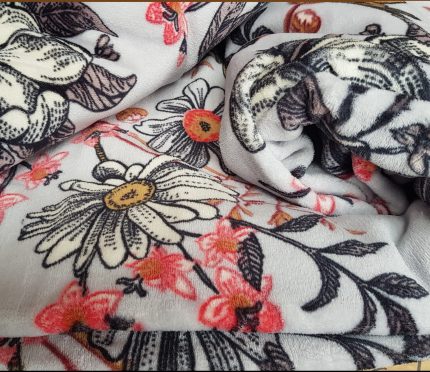 engros-patura astoria home pat dublu 220x240 lacasa microfibra model floral foarte pufoasa gri negru alb portocaliu6 scaled 1