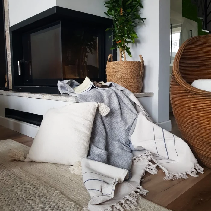 Cuvertura Old Fashion pentru pat dublu, dimensiunea 200x220 cm, 100% bumbac, cu ciucuri - 03 - imagine 3