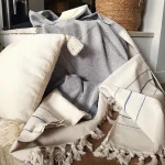 Cuvertura Old Fashion pentru pat dublu, dimensiunea 200x220 cm, 100% bumbac, cu ciucuri - 03