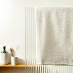 Prosop jacquard - Best Cotton Hotel, fara model - 70x140 cm - 100% bumbac, 450 g, alb - imagine 5