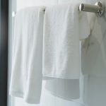 Prosop jacquard - Best Cotton Hotel, fara model - 50x90 cm - 100% bumbac, 450 g, alb