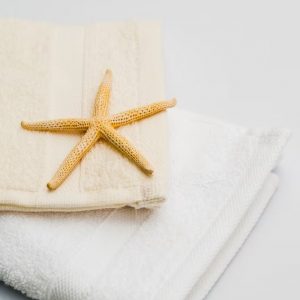 engros Pachet 2 prosoape baie Best Cotton - 100% bumbac, 50x90 cm, mov cu perle 8 engros-lazy