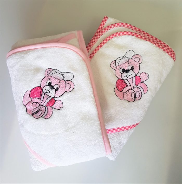 Prosop baie pentru bebelus, 70x70 cm, 100% bumbac, decor brodat pe gluga 27 - imagine 3