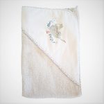 Prosop baie pentru bebelus, 80x80 cm, 100% bumbac, decor lebada - imagine 4