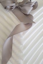 Pachet 50 bucati servete de masa Best Cotton Hotel, 100% bumbac, Damasc Saten, dimensiunea 35x35 cm, latime dungi 0.5 cm