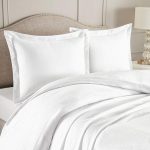 Lenjerie de pat Best Cotton Hotel - 1 persoana, 100% bumbac, Damasc Saten, latime dungi 0,5 cm alb