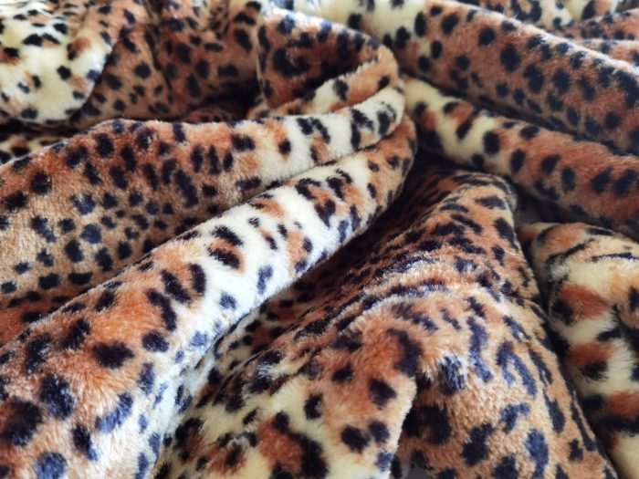 Patura pufoasa , calduroasa pentru iarna 200x240cm Home Colection Savana - imagine 2