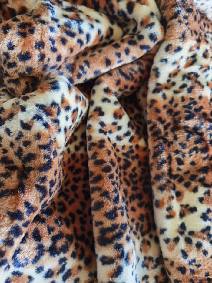 Patura pufoasa , calduroasa pentru iarna 200x240cm Home Colection Savana - imagine 4