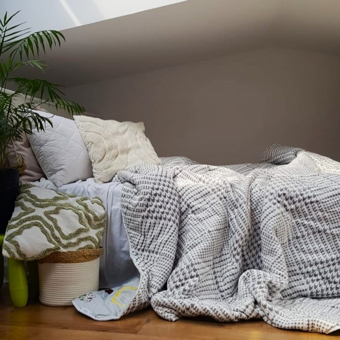 Pilota de vara, matlasata - Fleece, cu 2 fete, 150 g/mp, umplutura fibre naturale, Geometric - imagine 2