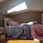 Pilota de vara, matlasata - cu 2 fete, 150 gr/mp, imprimata, umplutura puf siliconizat, Stars