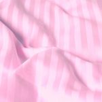 Cearceaf de pat 240x260 cm, damasc saten color dungi inguste 1 cm, 100% bumbac, rosse