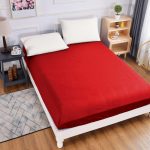 Cearceaf pat cu elastic Damasc - dungi inguste -180x200 cm -Rosu