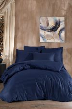 Cearceaf pat 180x240 cm, damasc saten color dungi inguste 1 cm, 100% bumbac, bleumarin - imagine 4