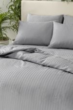 Cearceaf de pat 150x240 cm, damasc saten color dungi inguste 1 cm, 100% bumbac, gri - imagine 2