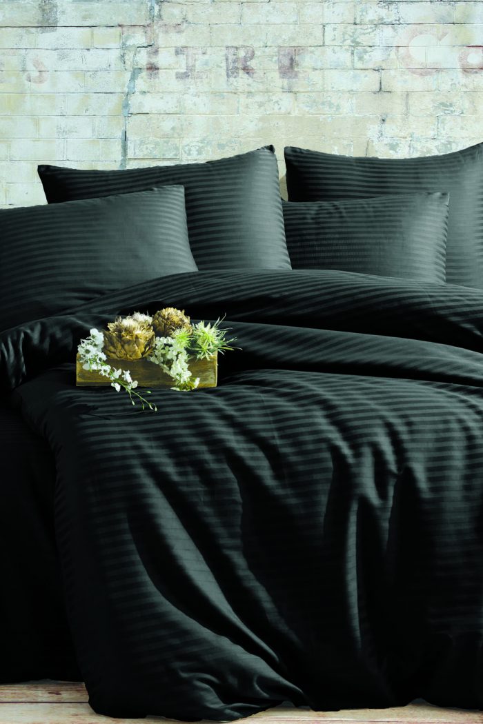 Lenjerie de pat King Size, damasc saten color dungi inguste 1 cm, 100% bumbac, negru - imagine 3