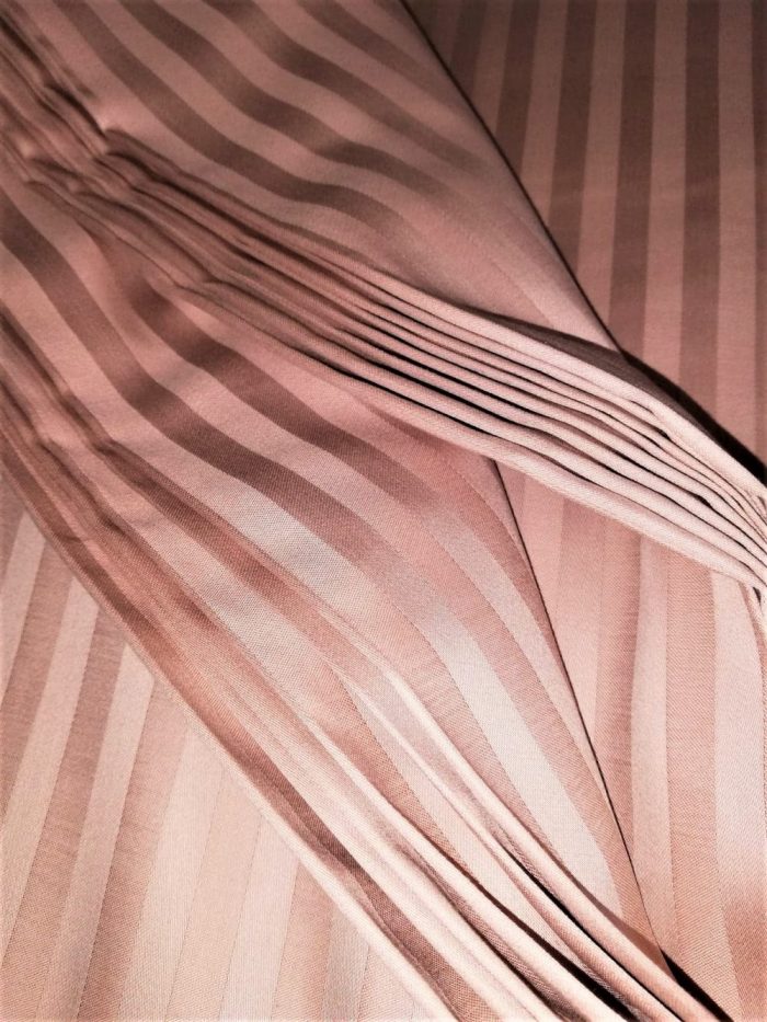 Cearceaf pat 180x240 cm, damasc saten color dungi inguste 1 cm, 100% bumbac, huzelnut - imagine 4