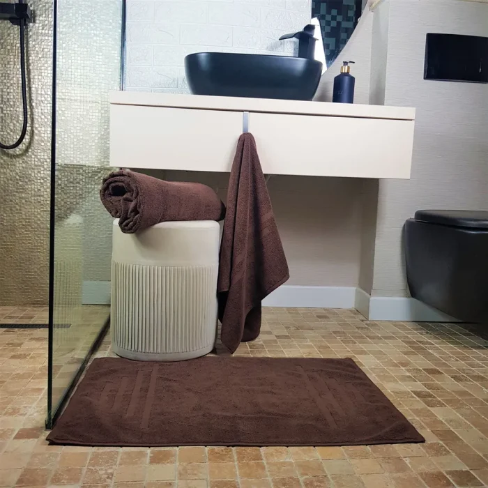 Prosop maro bumbac 100% SPA - Edition 1, dimensiune 50x70 cm (pentru picioare) - imagine 2