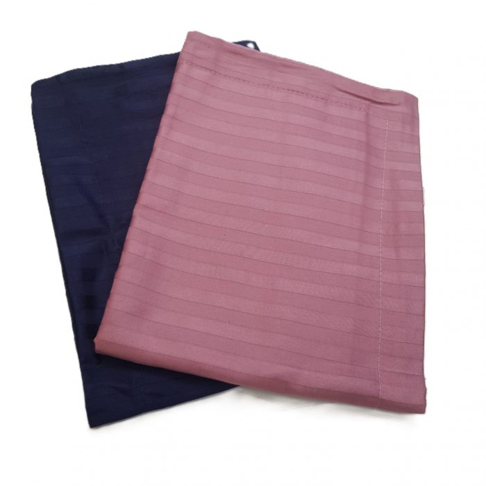 Set 2 fete de perna, 50x70 cm, damasc saten color cu rame decorative, 100% bumbac, roz ars, bleumarin - imagine 2