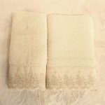 Set 2 prosoape baie Special Gift - 50x90 cm + 70x140 cm, 100% bumbac, cu dantela, cappuccino - imagine 3