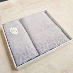 Set 2 prosoape baie Special Gift - 50x90 cm + 70x140 cm, 100% bumbac, cu dantela, gri - imagine 2