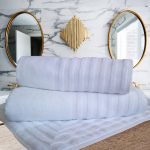 Set 3 prosoape 7 Lines , Bumbac 100%- 1 x prosop bumbac 50 x 90 cm  1 x prosop bumbac 70 x 140 cm  1 x prosop bumbac 50x70cm