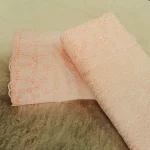 Set 2 prosoape baie Special Gift - 50x90 cm + 70x140 cm, 100% bumbac, cu dantela, rose